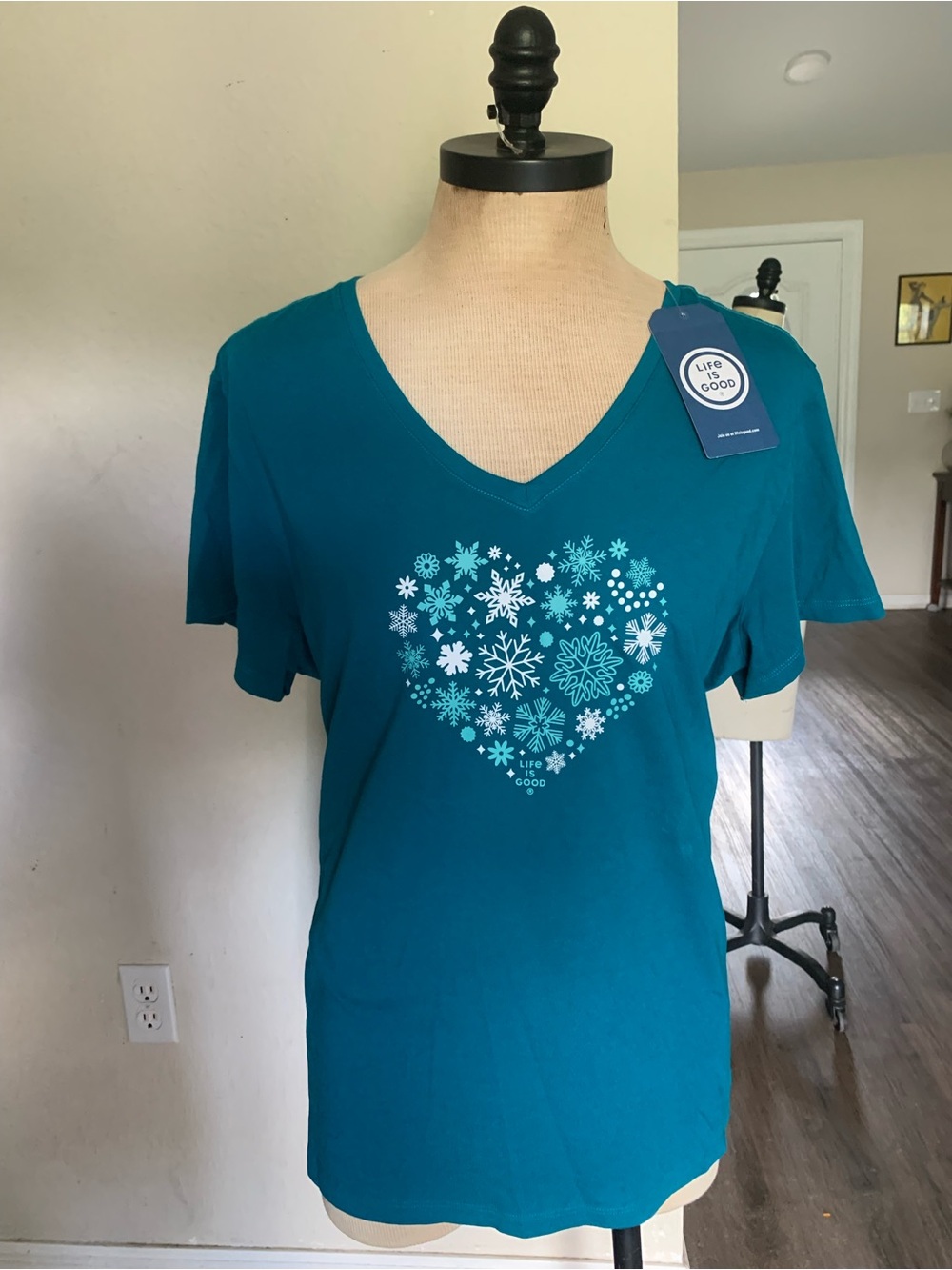 Life is Good Snowflake Winter Graphic T Shirt Womens XXL Crusher Tee Teal